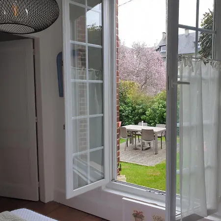 Le Bois Holiday home